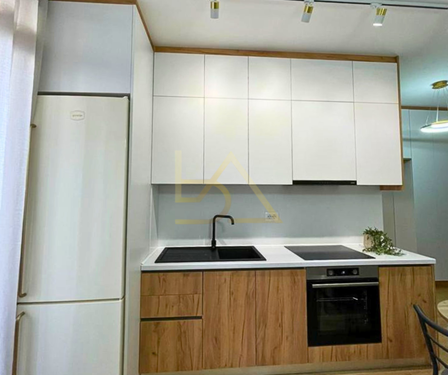 AFFITTASI APPARTAMENTO 1+1 – ASTIR, VILA L, TIRANA