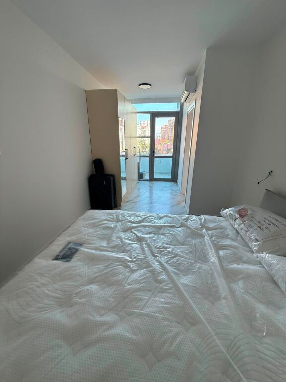 Jepet Me Qera Apartament 2+1+1 Ballkon