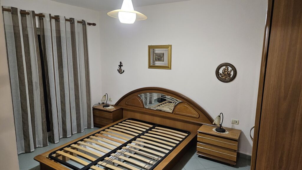 Apartament 2+1 per qera 21 Dhjetori  !