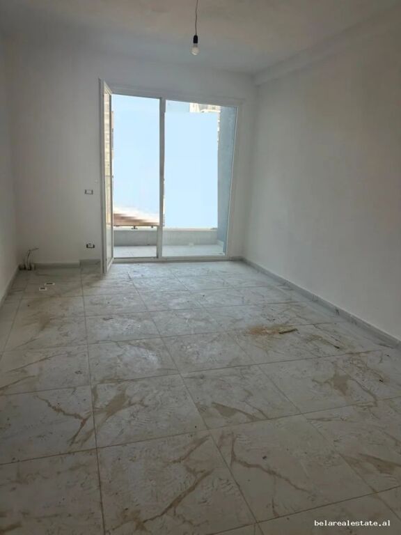 Office for rent at Univers City (ID BZ21035) Tirane