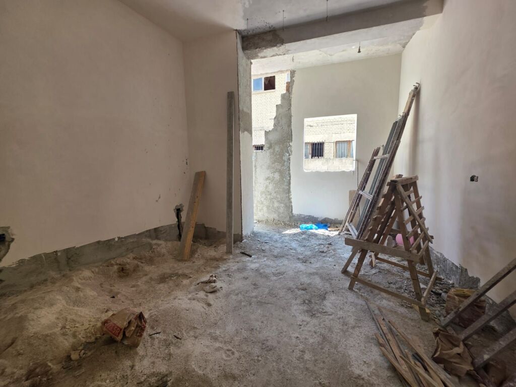 Pronë me Potencial të Lartë në Rrugën Hysen Myshketa, Durrës