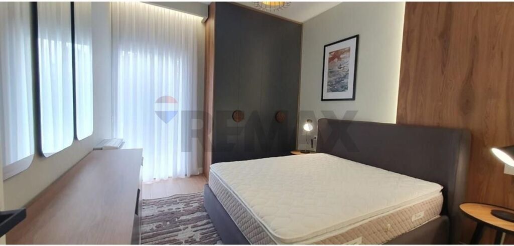 Jepet me qira apartament luksoz 2+1+ Parkim