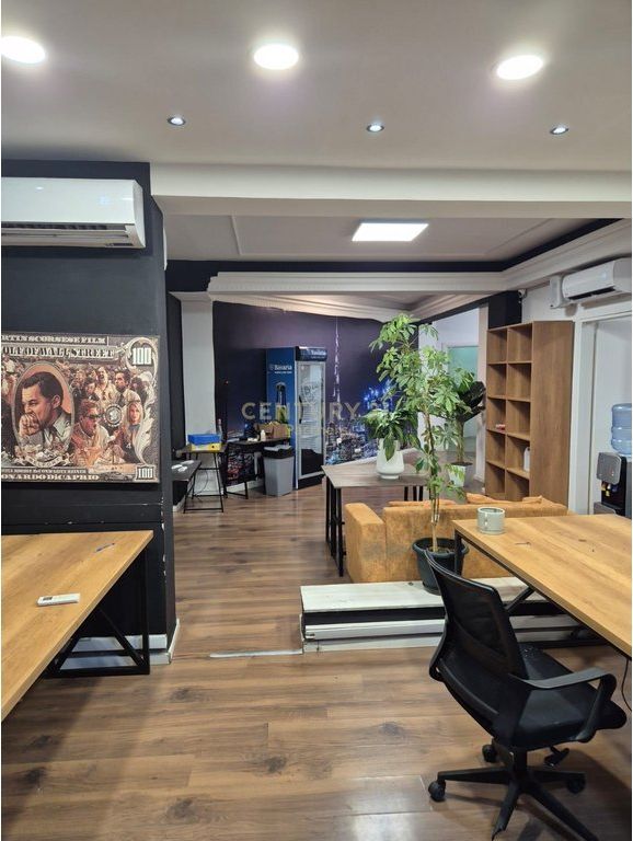 BUSINESS PREMISES FOR RENT - KAVAJES STREET OPPOSITE DELIJORGJI
