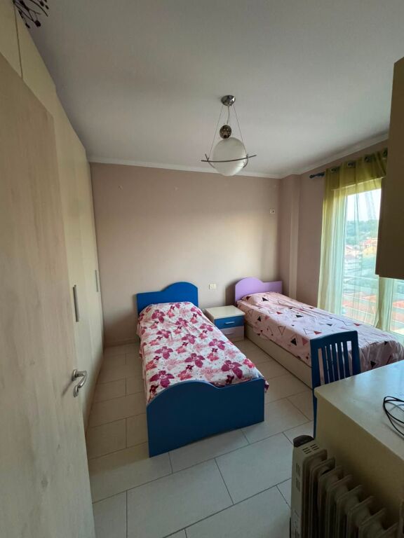 Jepet me qira apartament 2+1+2