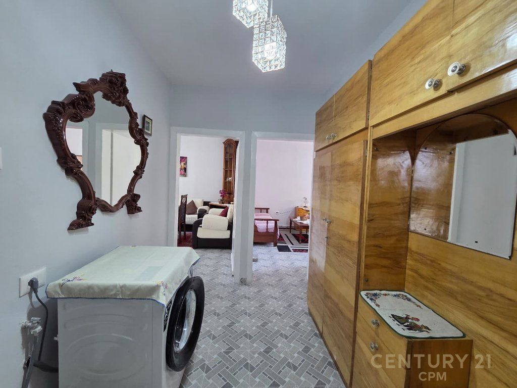 APARTAMENT ME QIRA 1+1 TEK ISH PARKU!