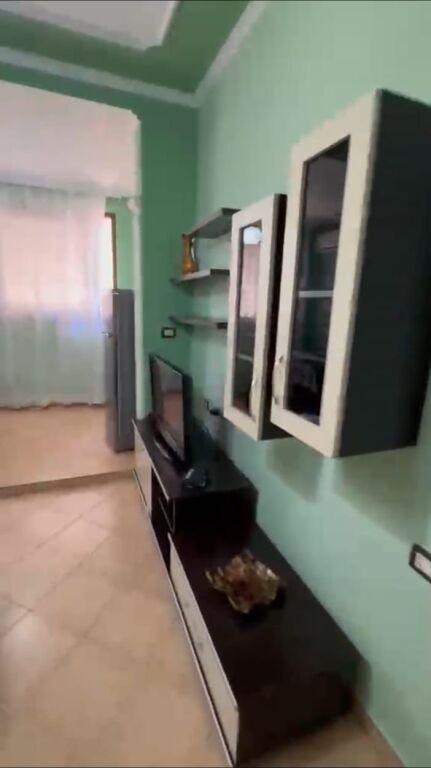 APARTAMENT 2+1. 50000 LEKE.XHAMLLIK