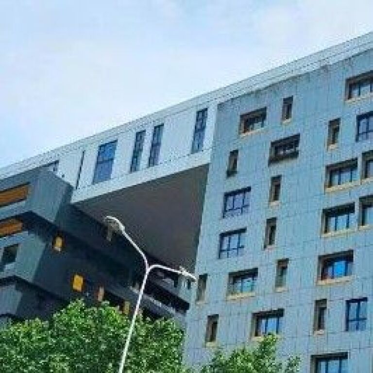 🏡 SHITET APARTAMENT 3+1 + 2 POSTE PARKIMI | SQUARE 21 ✨