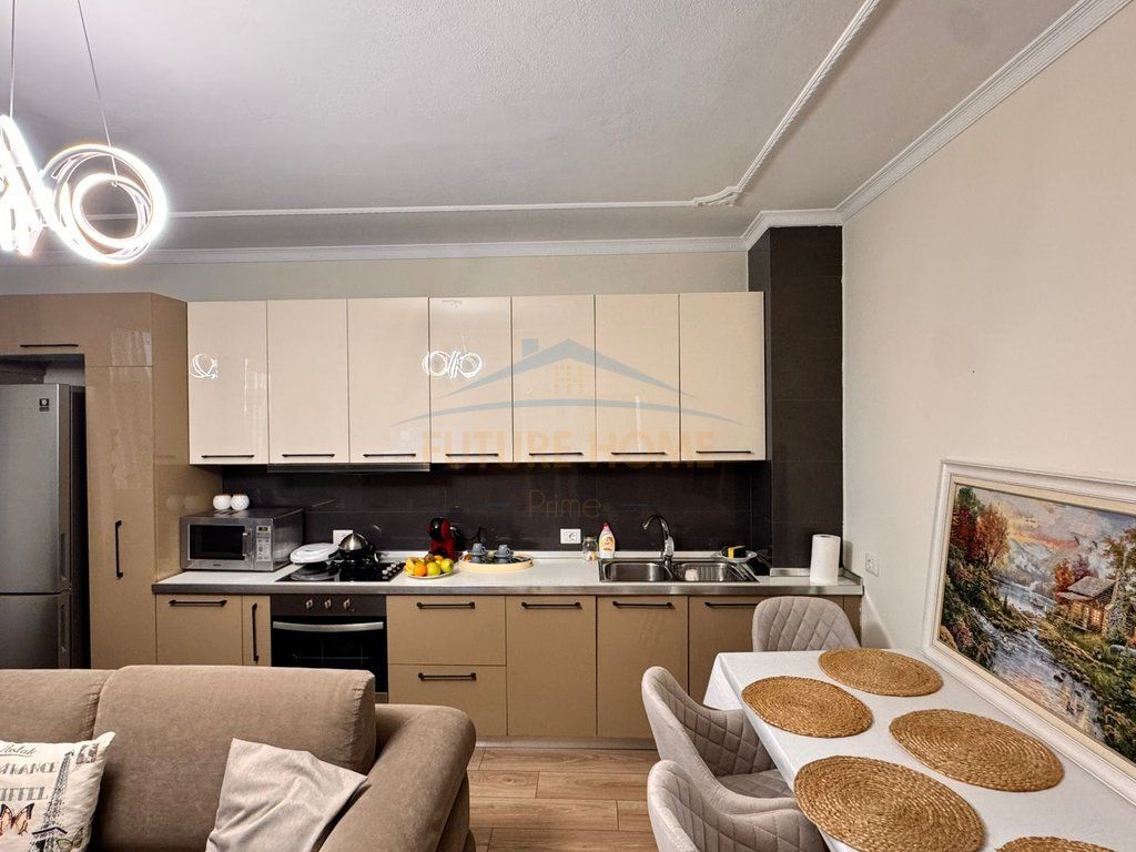 Qera , Apartament 3+1+2, Bulevardi B.Curri PRIME64116