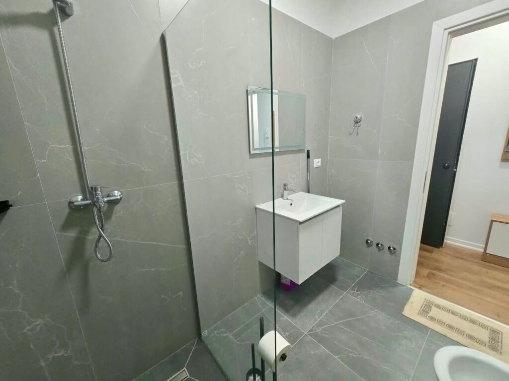 📣 AFFITTO Appartamento 2+1 Con 2 Bagni E Parcheggio 📍 Tirana Uptown, Di Fronte Concord Center 🛣️ Via “5-Maji” ✨