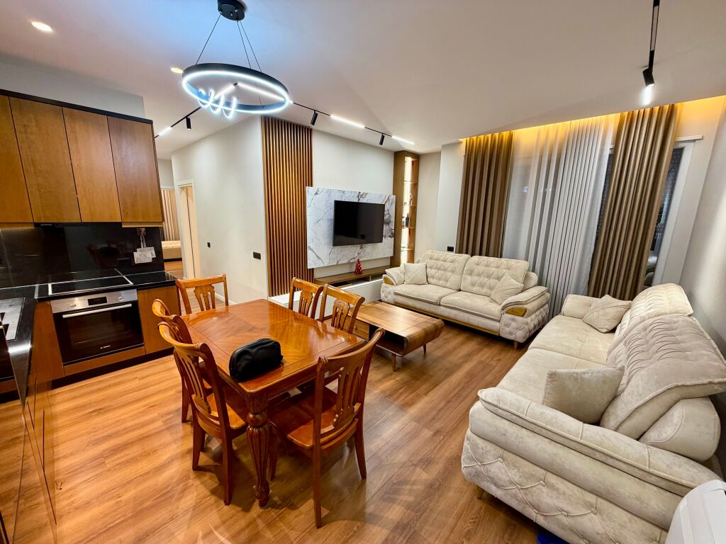 📣 AFFITTO SUPER Appartamento 2+1 Con Parcheggio 📍 Via 5-Maji, Vicino a Oda Lounge ✨