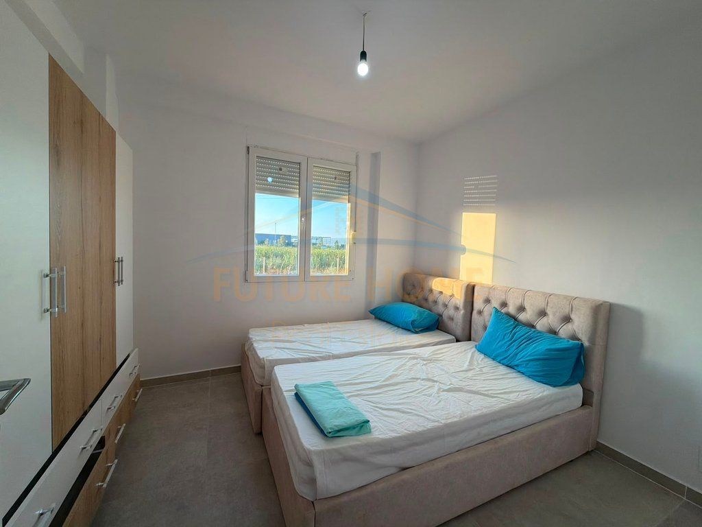 Qera, Apartament 3+1+2 Spitalle, Durres