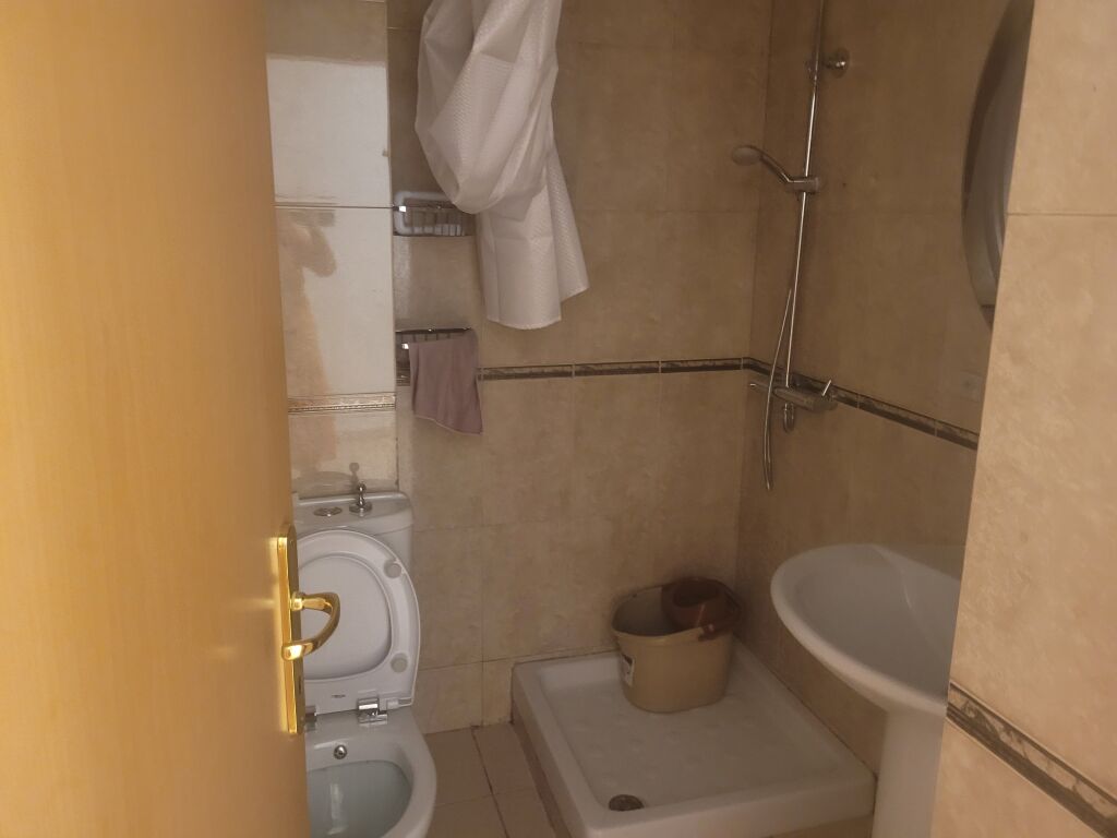 FOR RENT APARTMENT 1+1 – NEAR THE TABAKËVE BRIDGE ✨