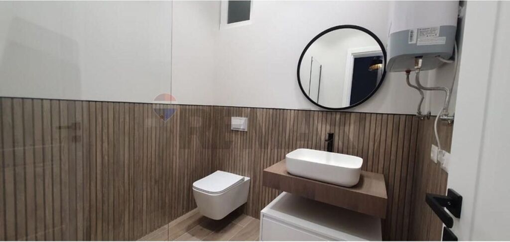 Jepet me qira apartament luksoz 2+1+ Parkim
