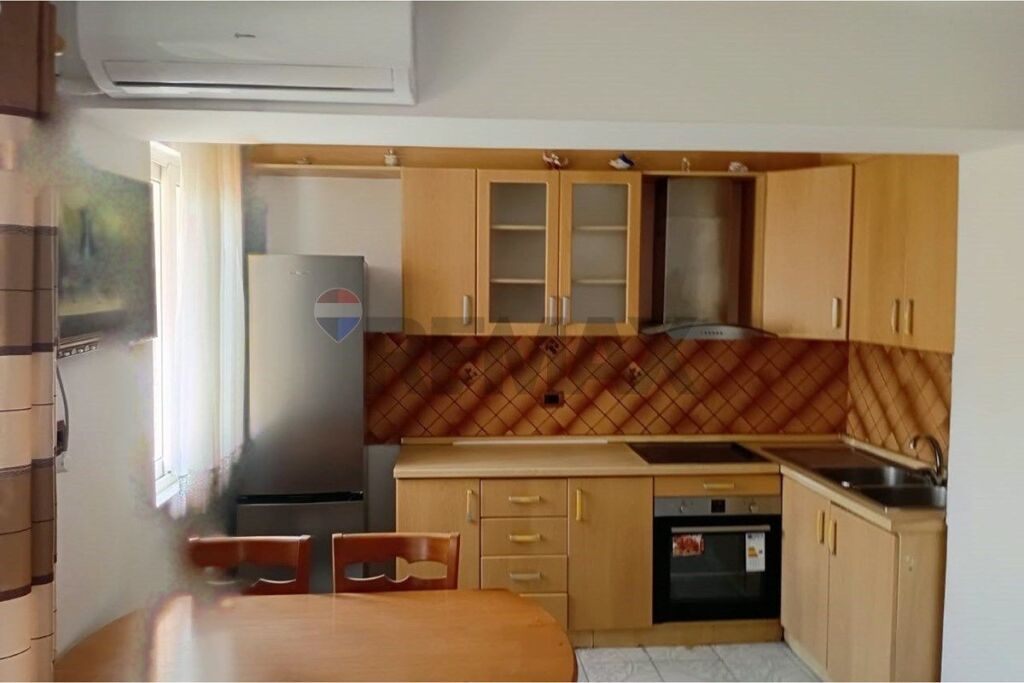 Apartment 2+1 for sale at Mihal Grameno Street
