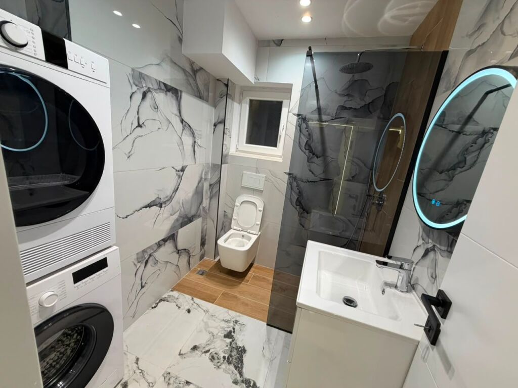 🏡 SUPER apartment 1+1 for sale  📍 “Kongresi i Manastirit” Street, opposite the Pediatrics