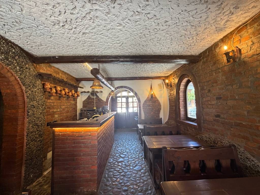 LAPRAKE, BAR-RISTORANTE IN AFFITTO
