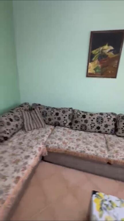 APARTAMENT 2+1. 50000 LEKE.XHAMLLIK