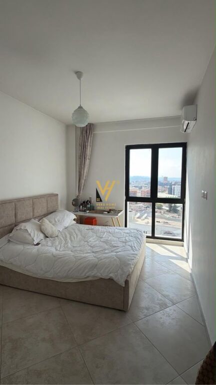 JEPET APARTAMENT 1+1+BLK ME QERA TEK FARMACIA 10- 60.000 LEKE