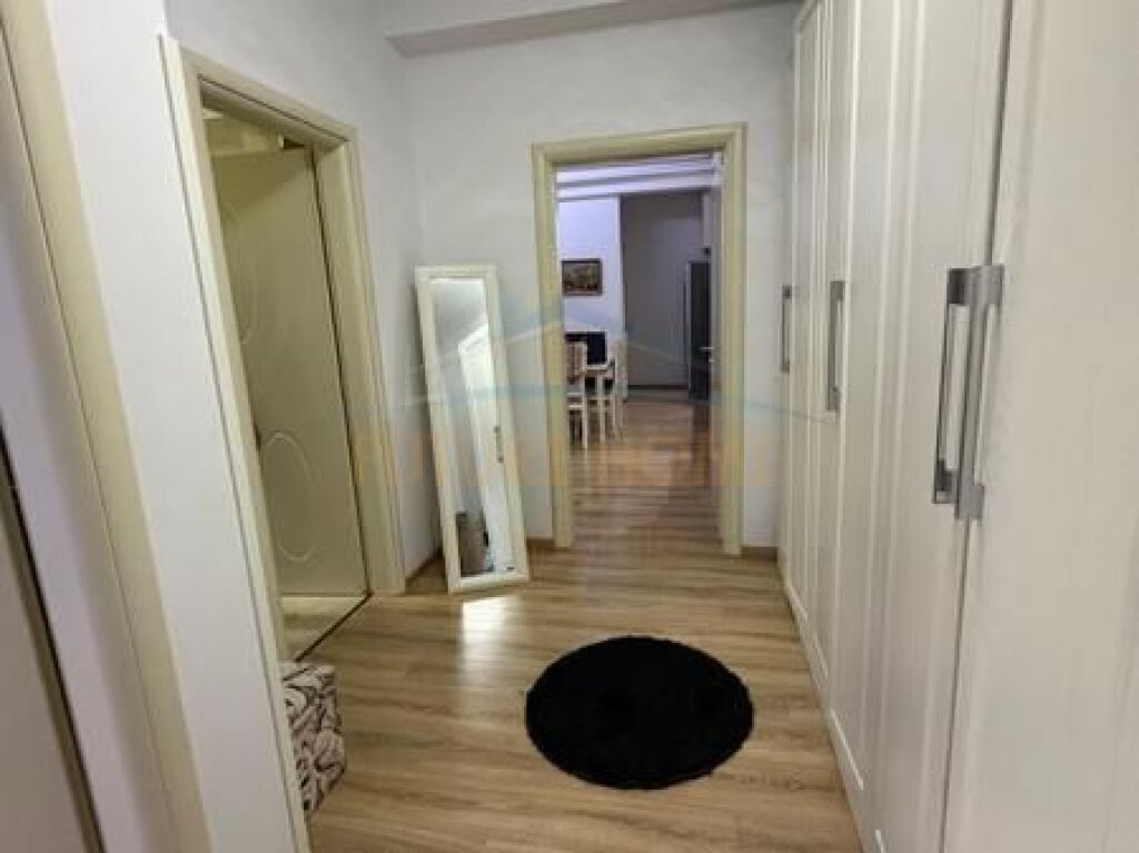 In vendita, Appartamento 2+1+2, Lago Secco, Tirana.