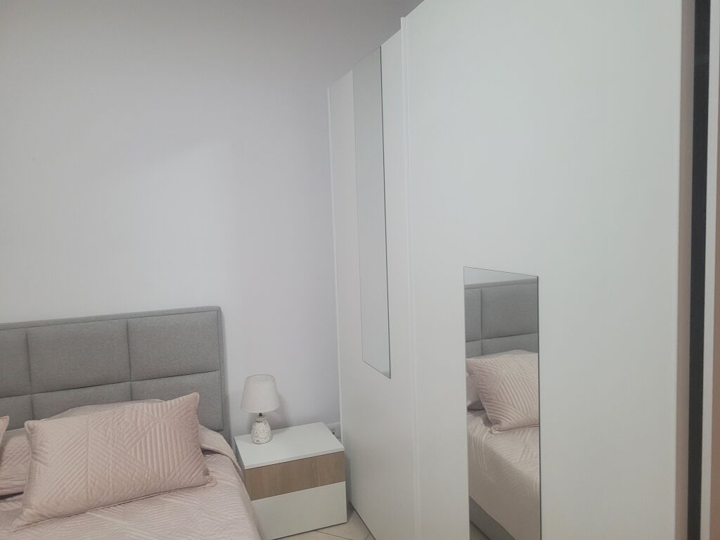 FOR RENT APARTMENT 1+1 – NEAR THE TABAKËVE BRIDGE ✨