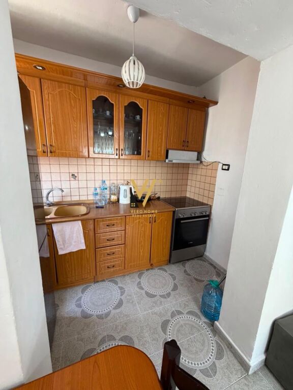 SHITET APARTAMENT 2+1+BLK NE FIER 6.500.000 LEKE