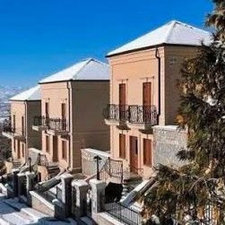🏡 SHITET VILË 3-KATËSHE | BELVEDERE, KORÇË ✨
