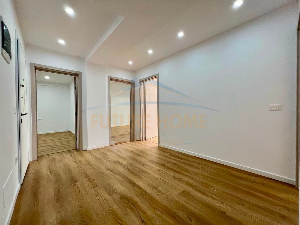For Rent, Office Space, Willson Square, Tirana