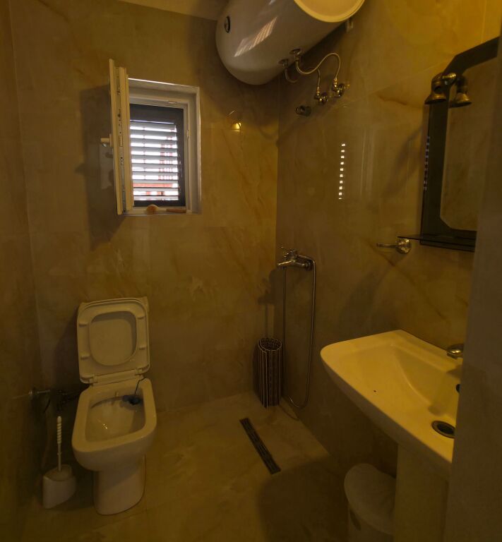 Apartament 1+1 tek qyteti Studenti