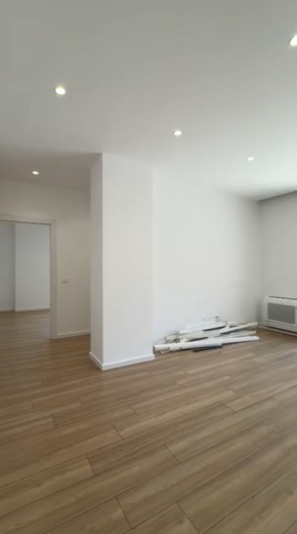 For rent 3+1+2 for Office Myslym Shyri !