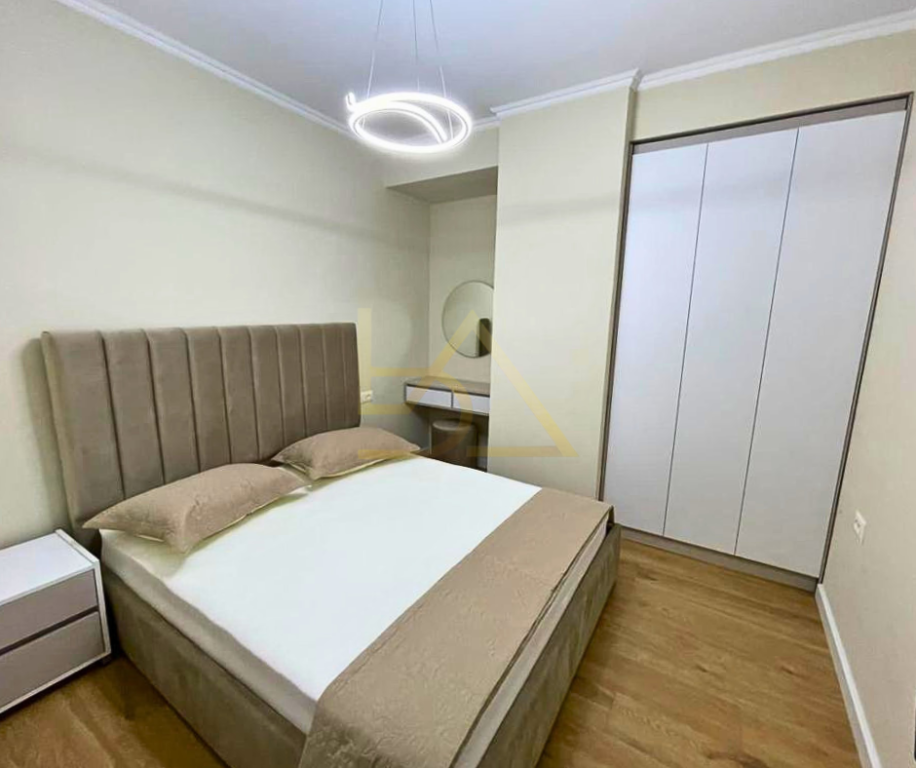 AFFITTASI APPARTAMENTO 1+1 – ASTIR, VILA L, TIRANA