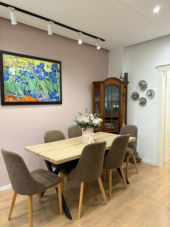 Jepet  me qera super apartament  2 +1  ne Myslym Shyri