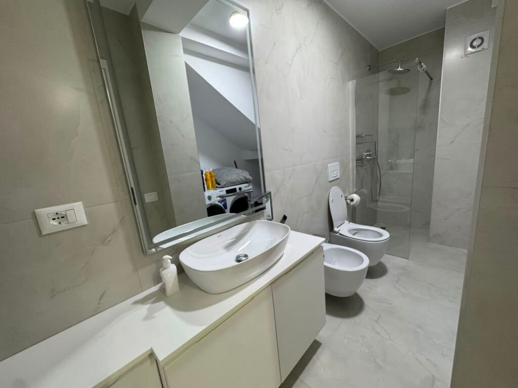 Disponojme per Qera Vile, Aba Rezidenc, Tirane . Empire73174