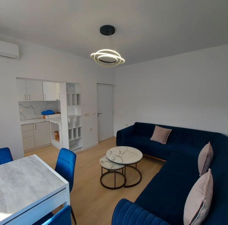 Ali Demi, Apartament 1+1 per Qira