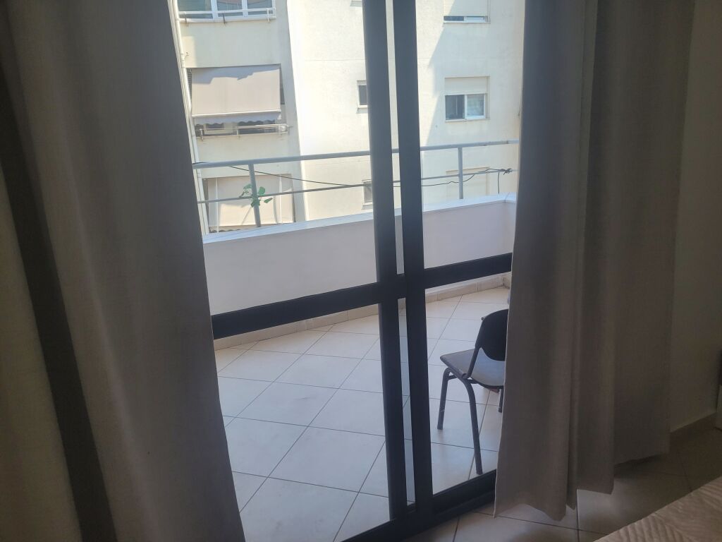 FOR RENT APARTMENT 1+1 – NEAR THE TABAKËVE BRIDGE ✨