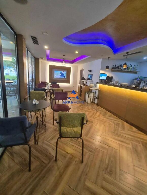 LOUNGE BAR FOR RENT 250 M2 "5 MAJI" 120,000 LEKE