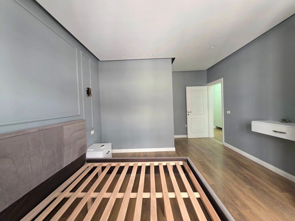 🏡 SHITET APARTAMENT 2+1+2 – LAGJIA 18, KORÇË