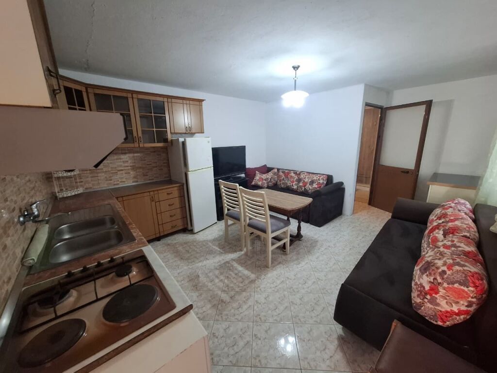 🏡 PRIVATE HOUSE 2+1 FOR RENT – SHKOZË 📍 Near the New 9-year School “Marie Logoreci”