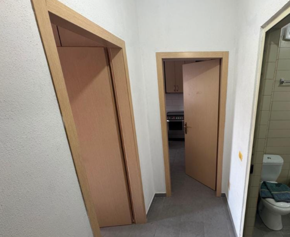 Apartment 1+1 for rent in Yzberisht, near Bar Ciao, Cabej Buildings, Misto Mame, Astir.