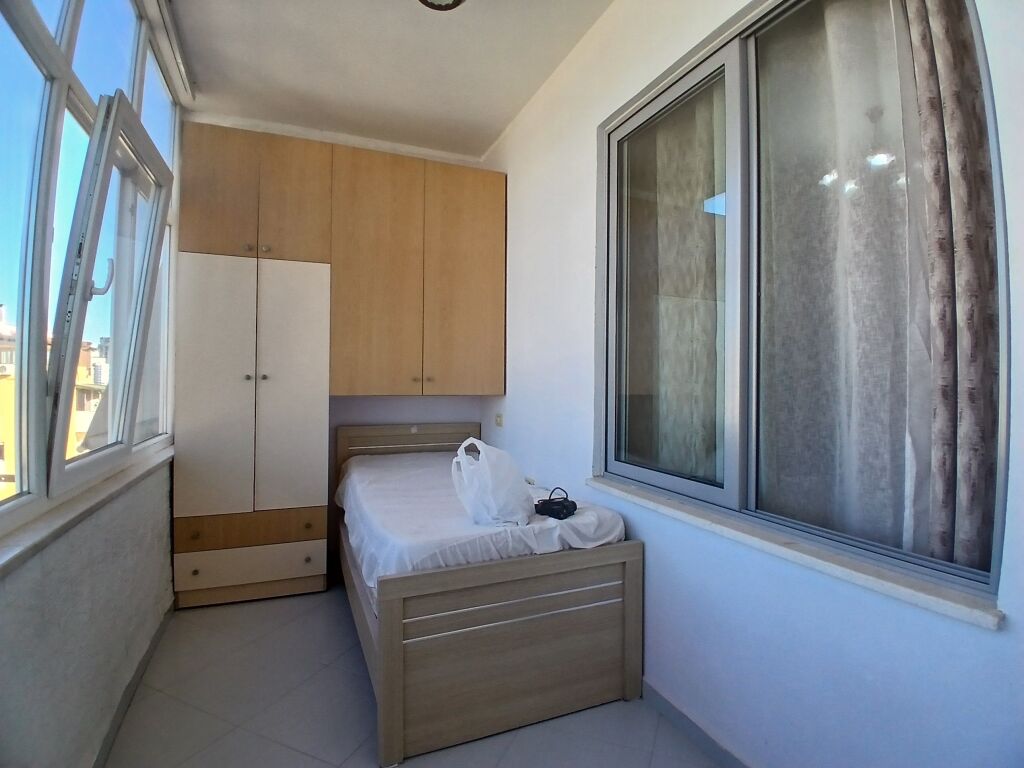 Super apartamentin 2+1 = Selvia = 60.000 leke
