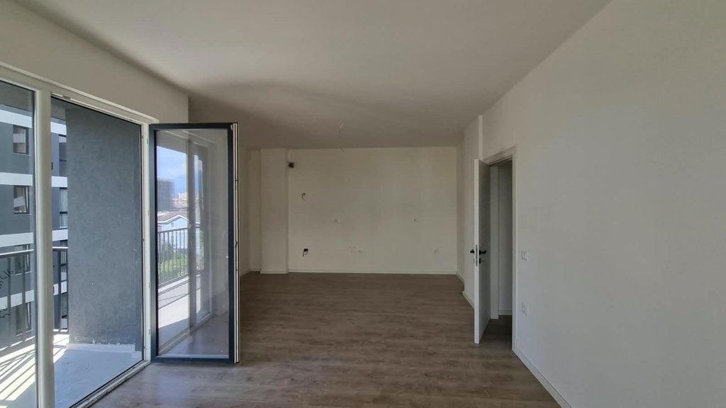 Shitet, Apartament 2+1+Post Parkimi, Albulena Residence, Paskuqan.