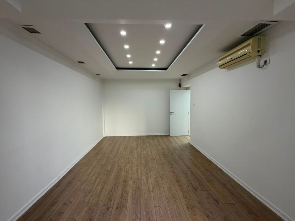 Office space for rent at Zogu i I Boulevard.