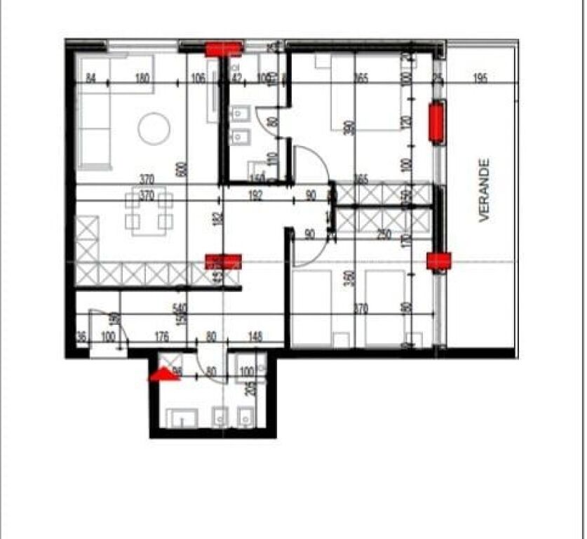 Appartamento 2+1+2WC+Veranda in vendita a Paskuqan, vicinissimo alla tangenziale.