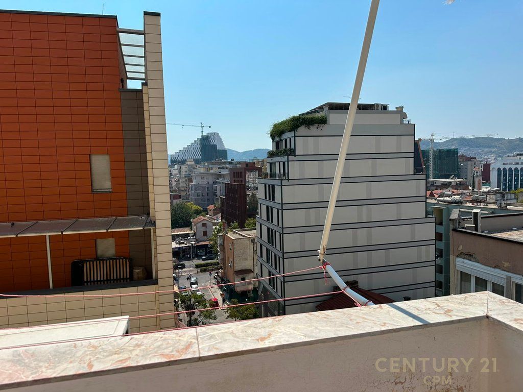 Apartment 2+1+2 For Rent Near Bogdaneve Street!