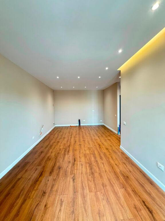 Apartment 1+1 for sale at Porta e Re Complex, Sauk .