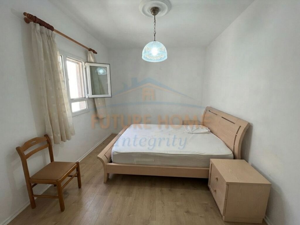 Qera, Apartament 1+1, Qytet Studenti, Tiranë.