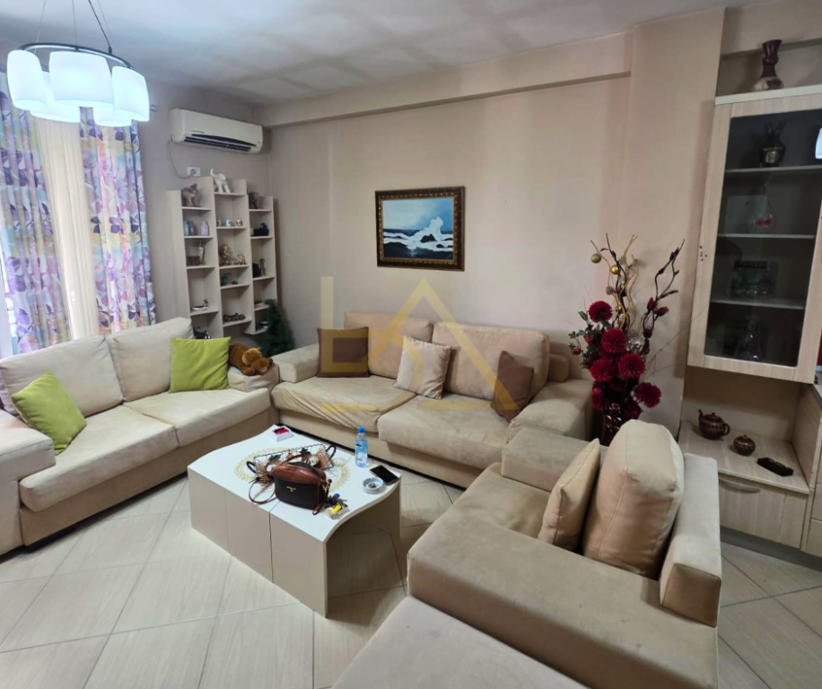 SHITET APARTAMENT 1+1 – YZBERISHT, TIRANË