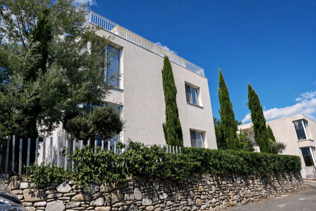 VILLA DI LUSSO IN VENDITA