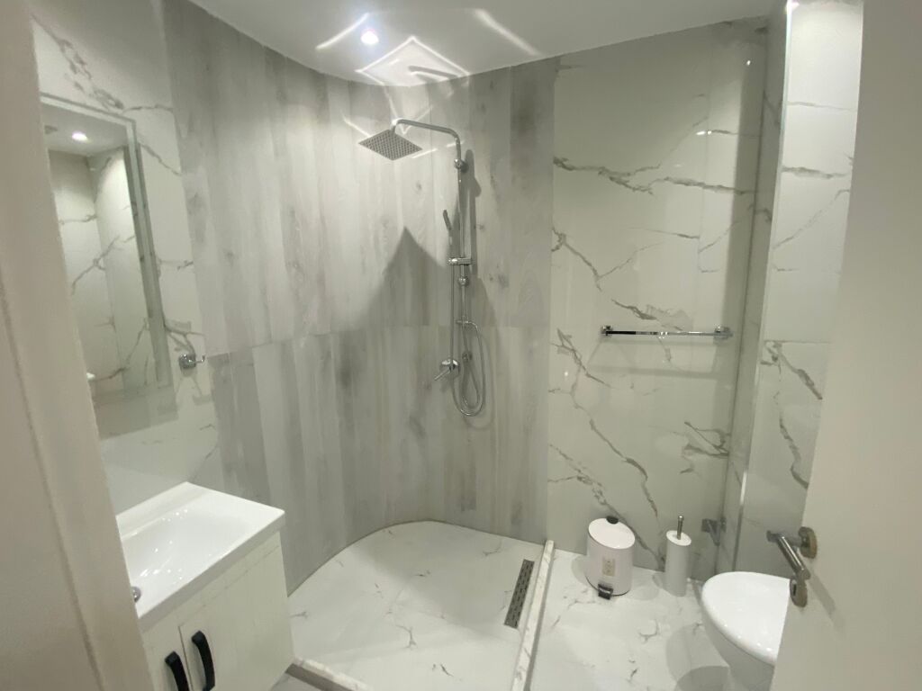 Apartament 2+1 per qera Kodra e Priftit !