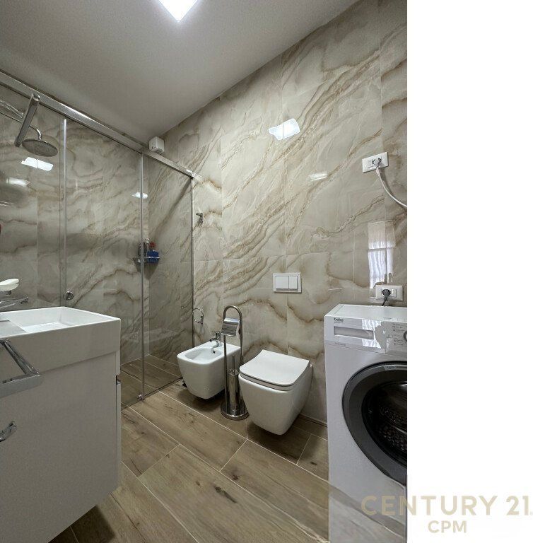 Appartamento in affitto presso Tirana Garden Building! 900 € /Mese