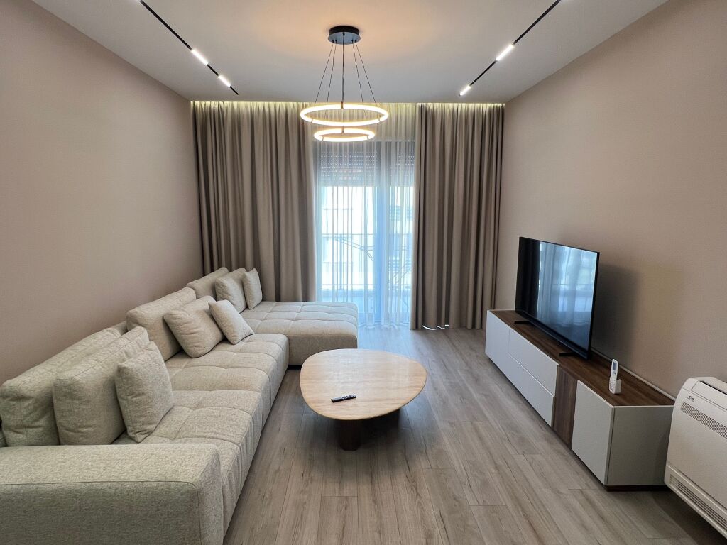 Apartment 2+1+2 for rent ,New Boulevard